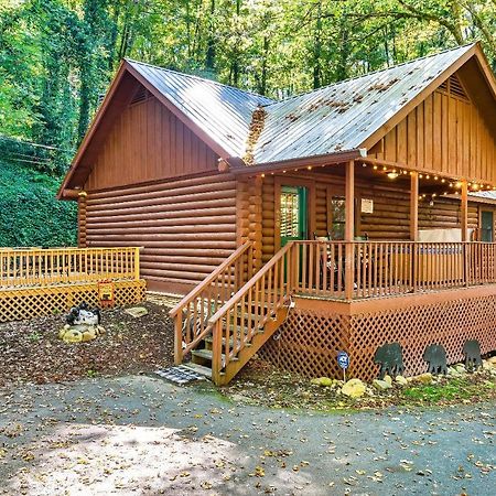 Bear Nakid Villa Pigeon Forge Bagian luar foto