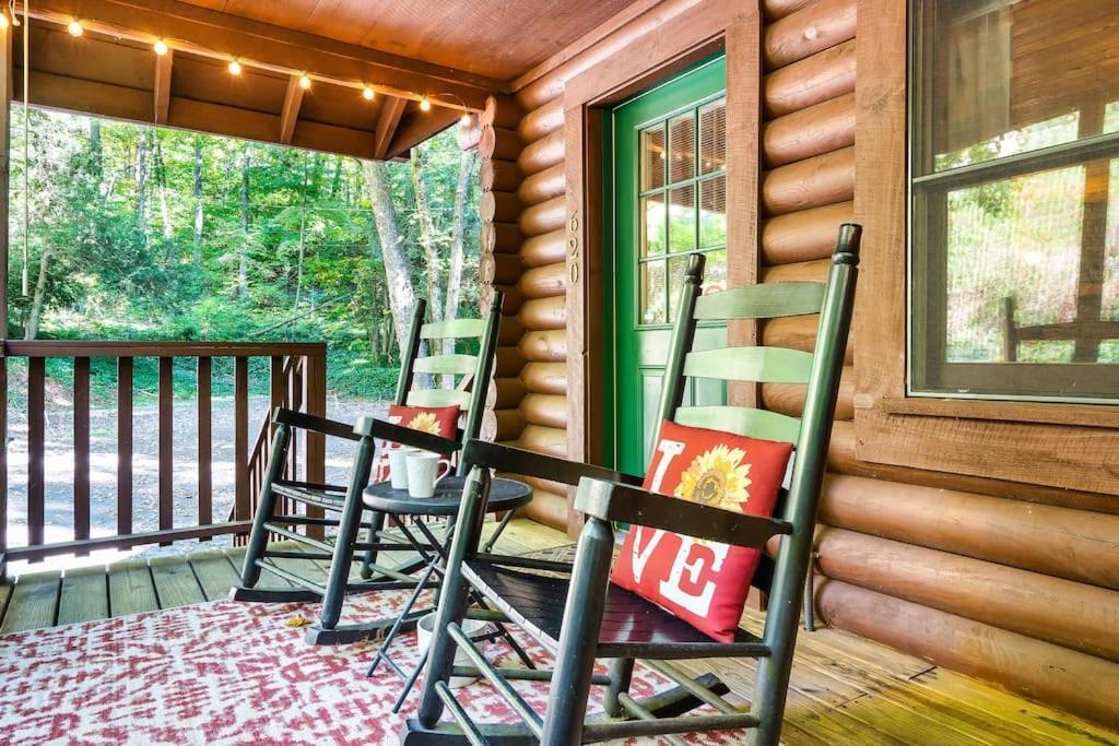 Bear Nakid Villa Pigeon Forge Bagian luar foto